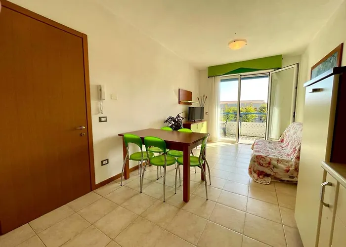 Bright Flat In A With Common Pools Duna Verde