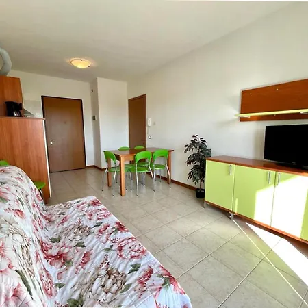 Apartment Bright Flat In A With Common Pools Duna Verde
