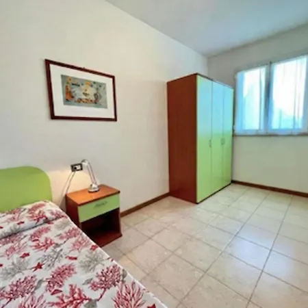 Διαμέρισμα Bright Flat In A With Common Pools Duna Verde