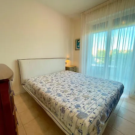 Bright Flat In A With Common Pools * Duna Verde