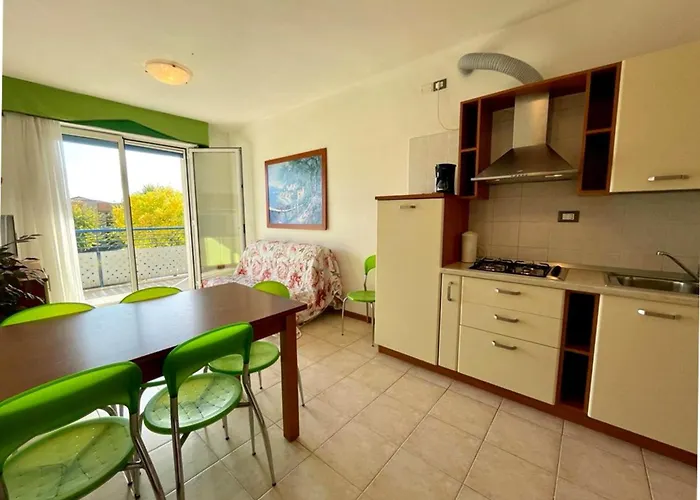 شقة Bright Flat In A With Common Pools دونا فيردي