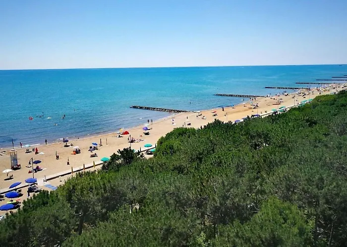 شقة Bright Flat In A With Common Pools *